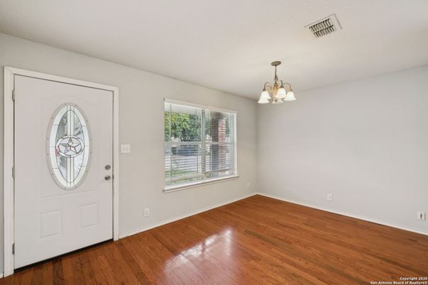 Chandelier, Empty room, Interior, Wood Texture Flooring