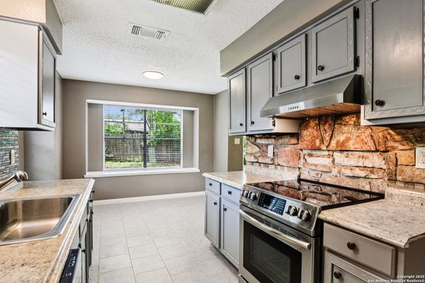Interior, Kitchen, Recessed Lighting, Stone Walls