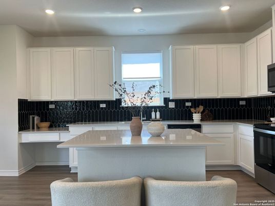Interior, Kitchen, Recessed Lighting, Water, Wood Texture Flooring