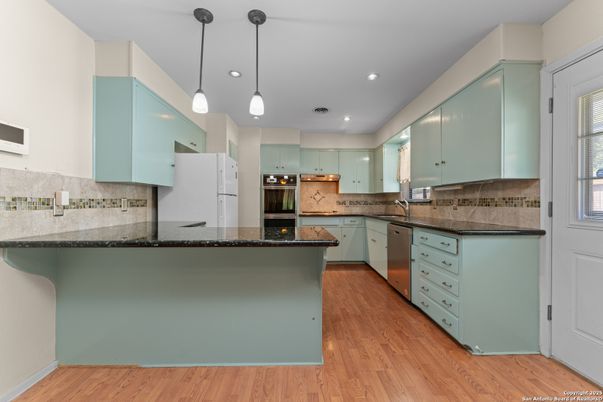Interior, Kitchen, Pendant Lights, Recessed Lighting, Wood Texture Flooring