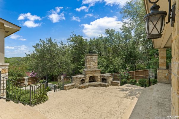 Exterior, Fireplace