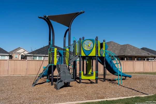 Backyard, Exterior, Playground