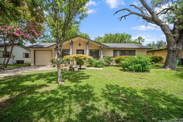 Attached, Backyard, Exterior, Facade, Ranch