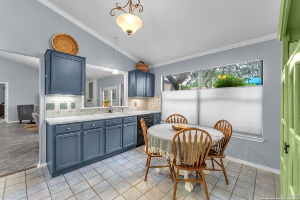 Dining room, Interior, Kitchen, Pendant Lights