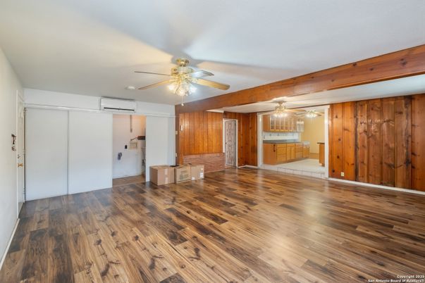 Empty room, Interior, Wood Texture Flooring, Wooden Walls