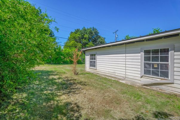 Backyard, Exterior