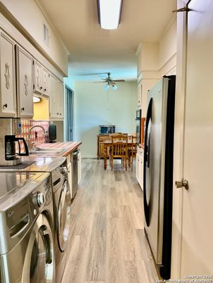 Dining room, Interior, Kitchen, Washer, Wood Texture Flooring