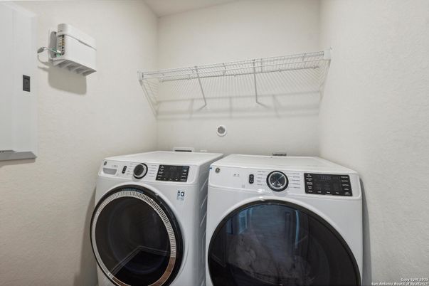 Interior, Washer