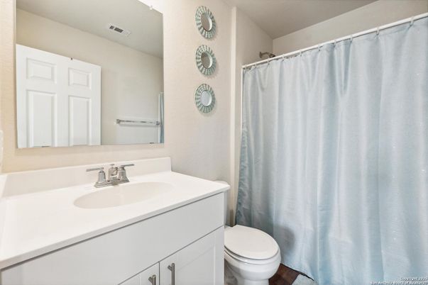 Bathroom, Interior