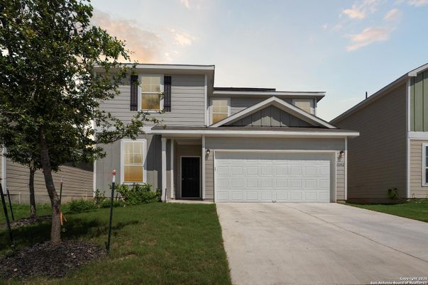 Attached, Exterior, Facade, Modern