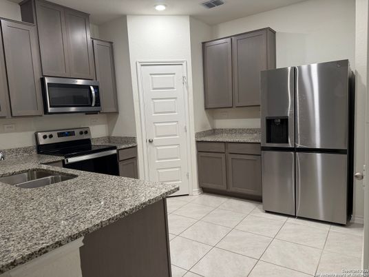 Interior, Kitchen, Recessed Lighting