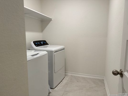 Interior, Washer