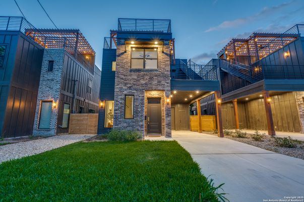 Attached, Exterior, Facade, Brick Facade, Modern