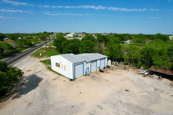 Exterior, Drone