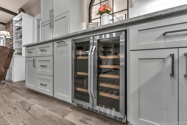 Interior, Stainless Steel Appliances, Wood Texture Flooring