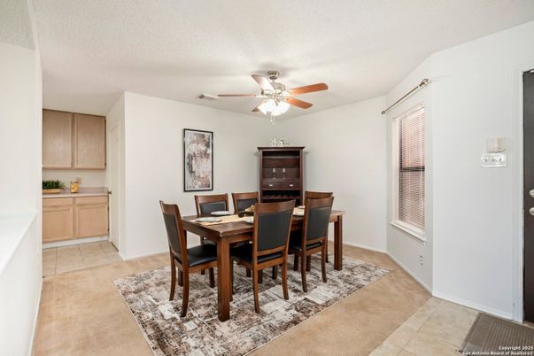Dining room, Interior
