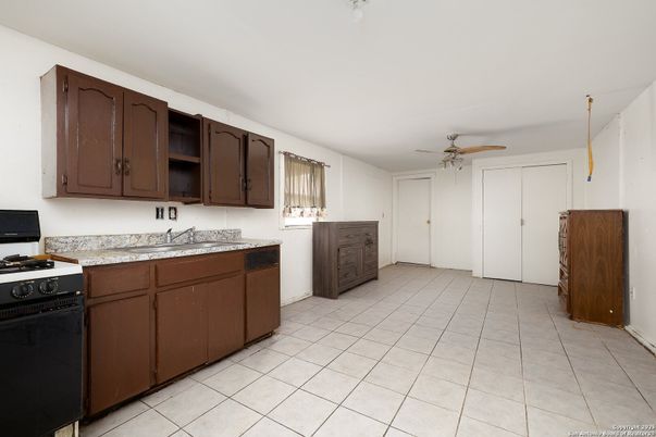 Interior, Kitchen