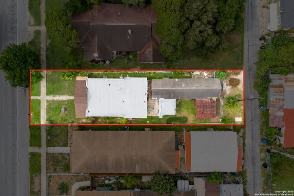 Exterior, Drone
