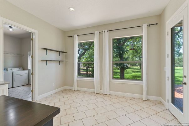 Interior, Recessed Lighting, Washer