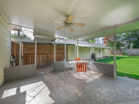 Backyard, Exterior, Sun Room