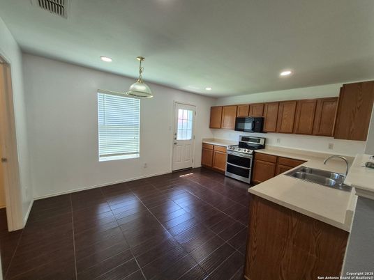 Interior, Kitchen, Pendant Lights, Recessed Lighting, Stainless Steel Appliances