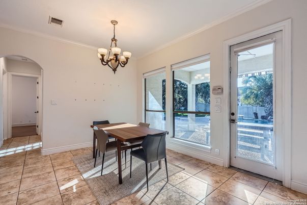 Chandelier, Dining room, Interior