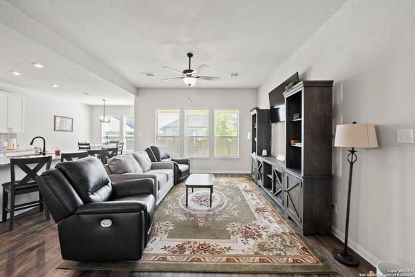 Dining room, Interior, Living room, Pendant Lights, Recessed Lighting, Wood Texture Flooring