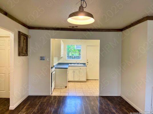 Interior, Kitchen, Wood Texture Flooring