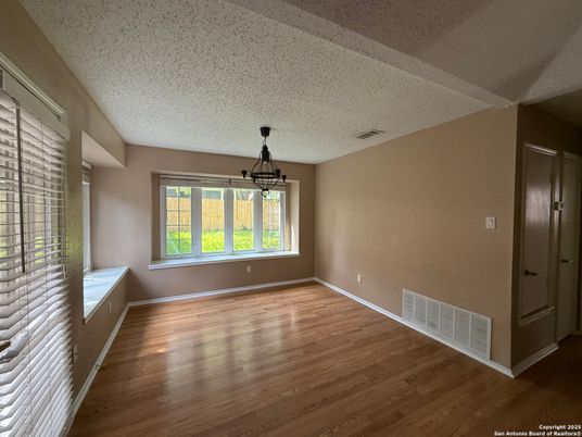 Empty room, Interior, Pendant Lights, Wood Texture Flooring