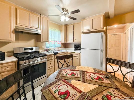 Interior, Kitchen