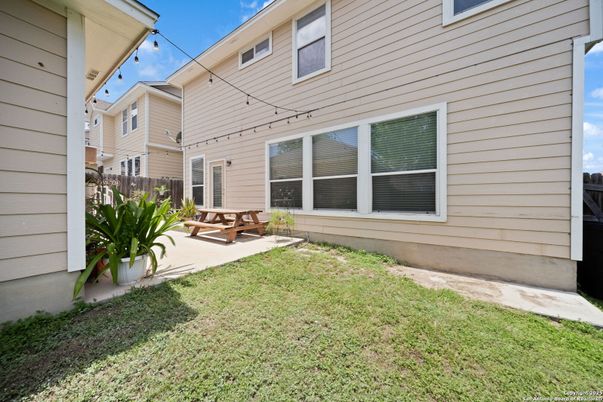 Backyard, Exterior