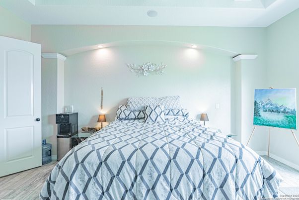 Bedroom, Interior, Recessed Lighting, Wood Texture Flooring
