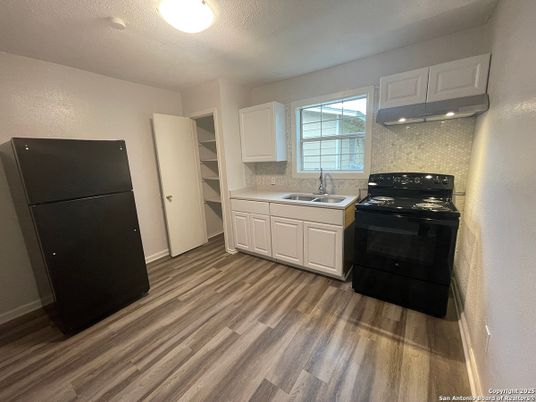 Interior, Kitchen, Wood Texture Flooring
