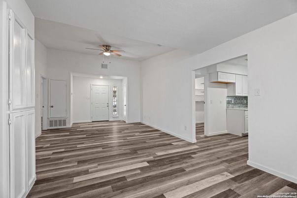 Empty room, Interior, Kitchen, Wood Texture Flooring