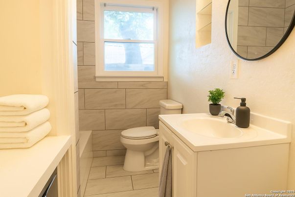 Bathroom, Interior