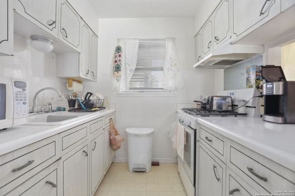 Interior, Kitchen