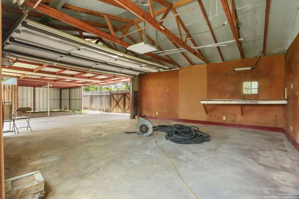 Interior, Wooden Beams