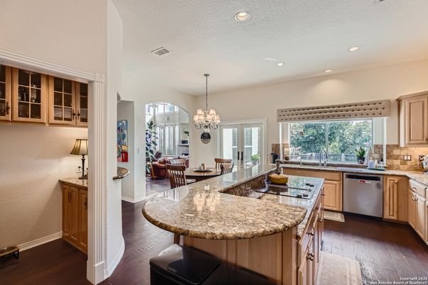 Chandelier, Dining room, Interior, Kitchen, Recessed Lighting, Wood Texture Flooring