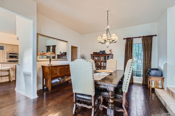 Chandelier, Dining room, Interior, Kitchen, Wood Texture Flooring