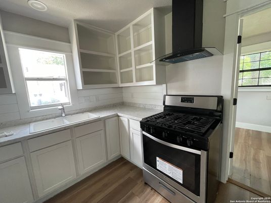 Interior, Kitchen, Recessed Lighting, Wood Texture Flooring