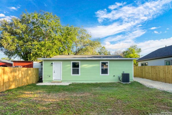 Backyard, Exterior