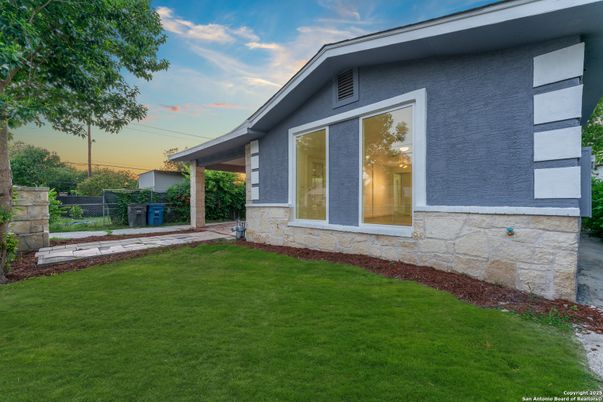 Backyard, Exterior