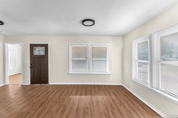 Empty room, Interior, Recessed Lighting, Wood Texture Flooring