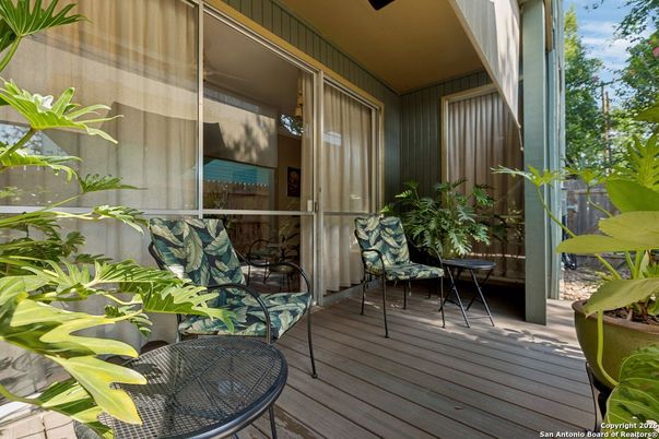 Exterior, Wood Texture Flooring