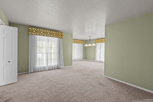 Empty room, Interior, Pendant Lights