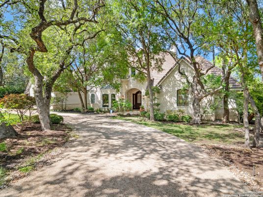 Backyard, Exterior, Facade, French Provincial