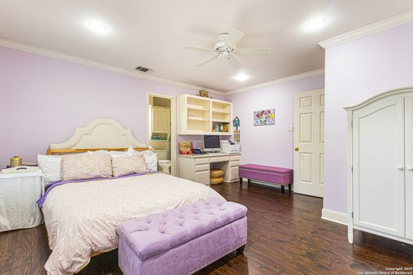 Bedroom, Home Office, Interior, Recessed Lighting, Wood Texture Flooring