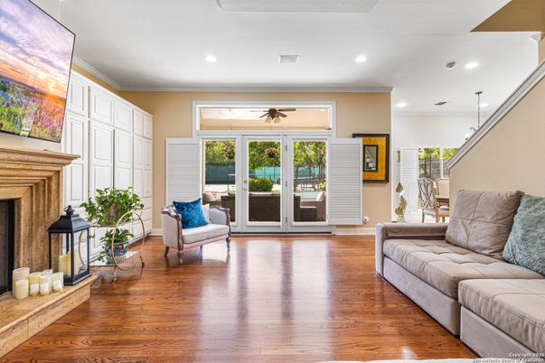 Fireplace, Interior, Living room, Pendant Lights, Recessed Lighting, Wood Texture Flooring