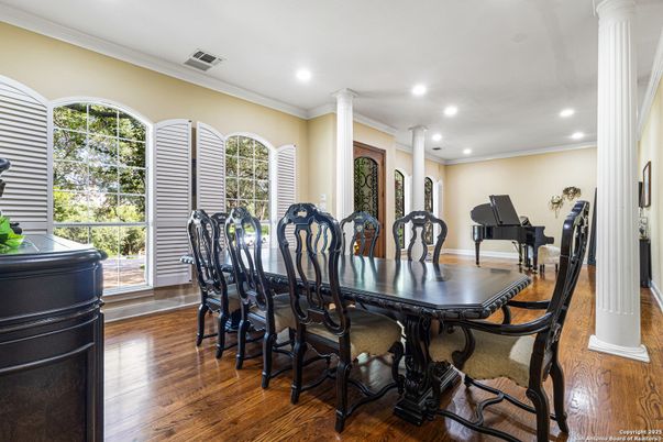 Dining room, Interior, Piano, Recessed Lighting, Wood Texture Flooring