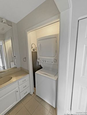 Interior, Utility Closets, Washer
